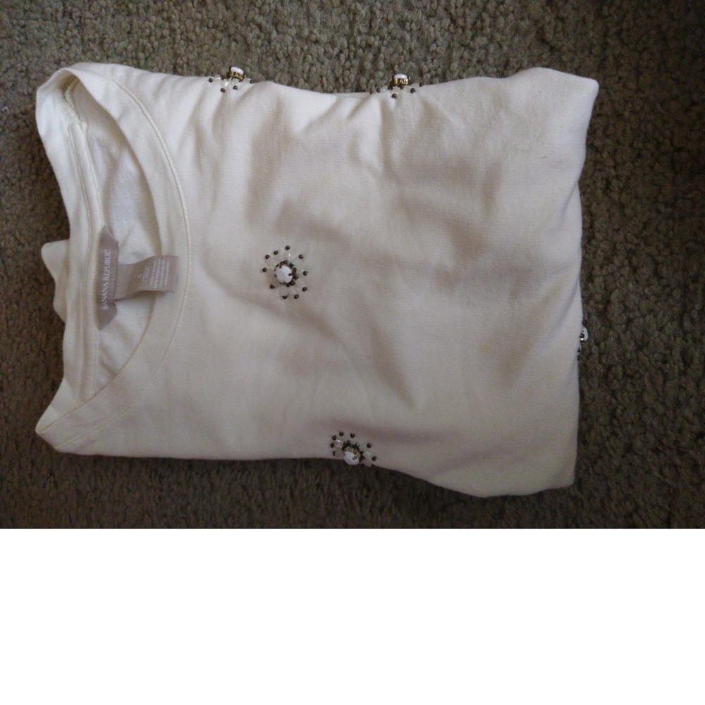 BANANA REPUBLIC - SIZE SMALL - WHITE SWEATER WITH EMBELLISHMENTS - Picture 5 of 5